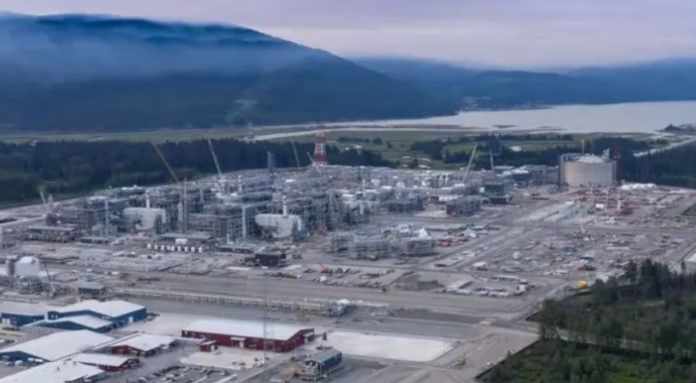 加拿大首座大型液化天然气出口终端正式投运 开启能源出口新纪元