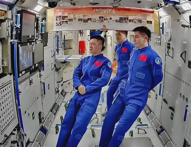 宇航员在太空中呼吸什么?