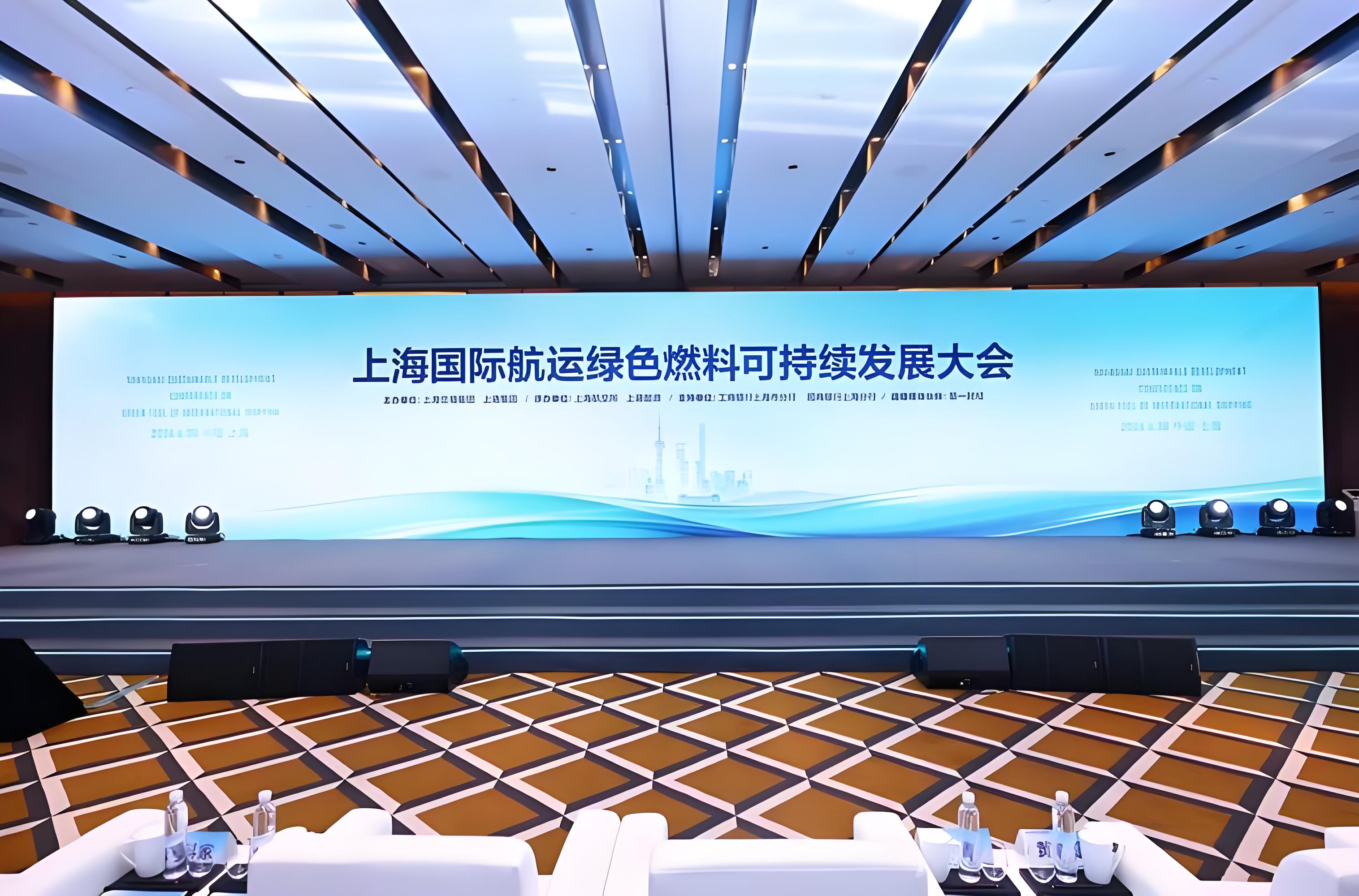 东北首批规模化绿色甲醇在大连港装船出海,“北醇南运”通道打通