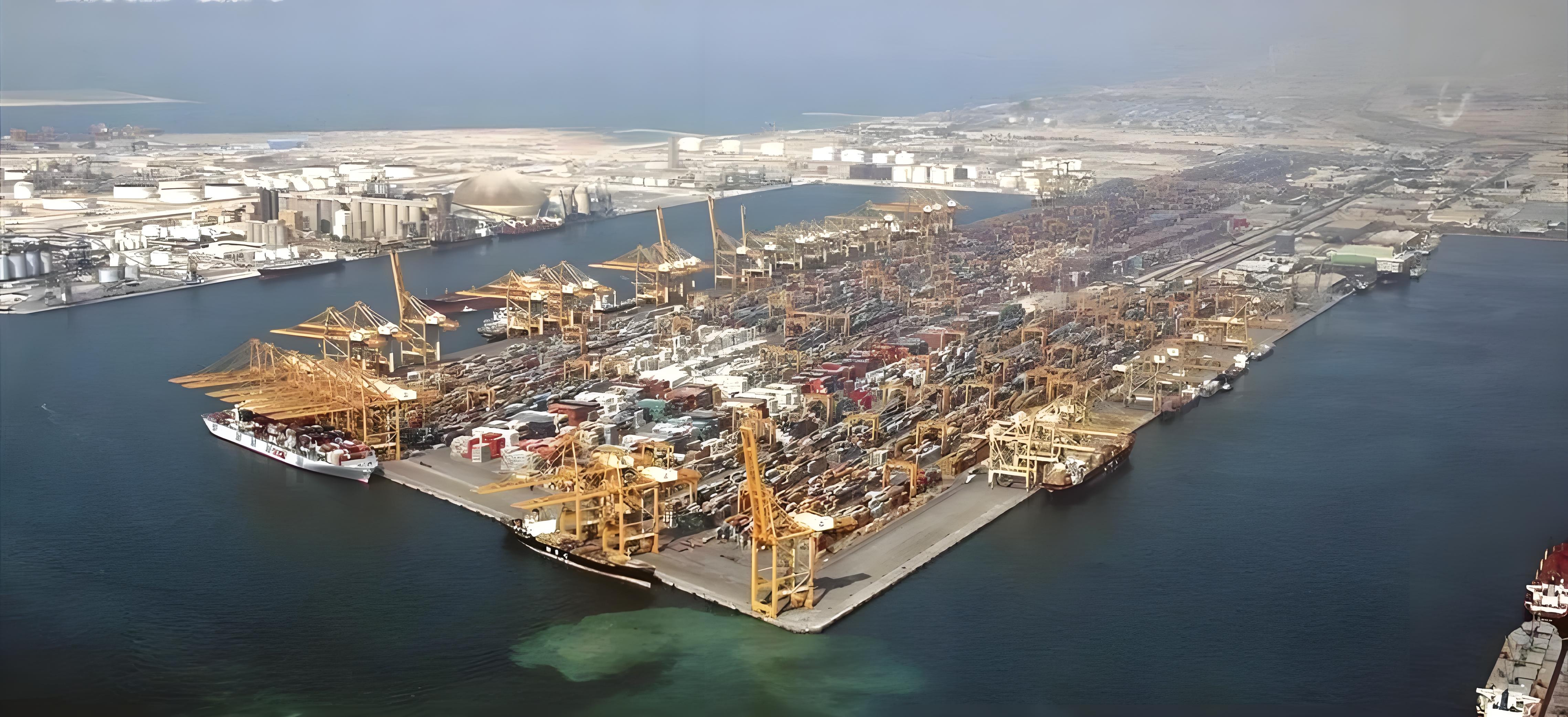 杰贝阿里港吞吐量暴跌九成，DP World加速东移