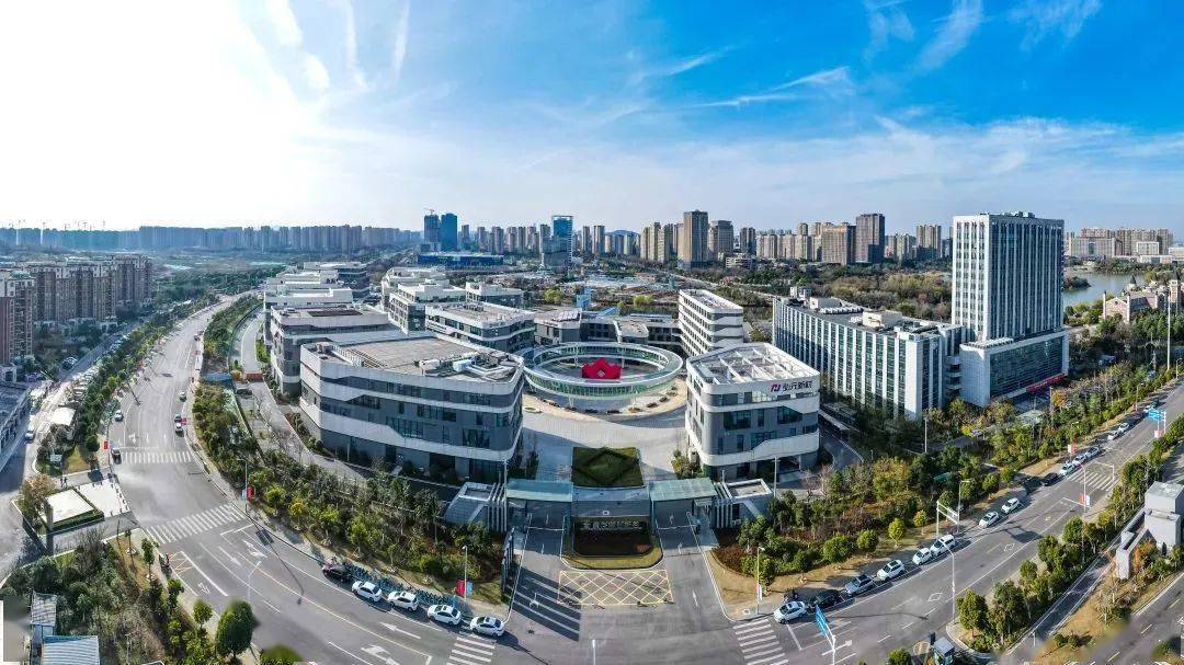 投资超1.5亿元!江苏鑫华半导体扩建年产200吨高纯硅基电子特气项目