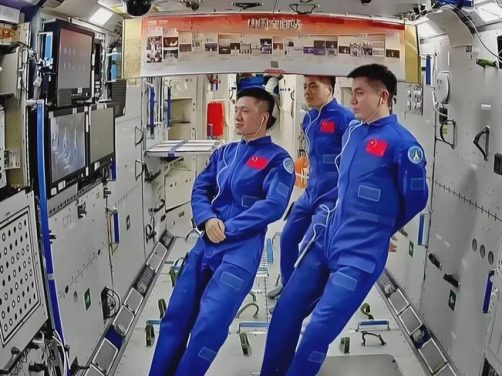 宇航员在太空中呼吸什么?